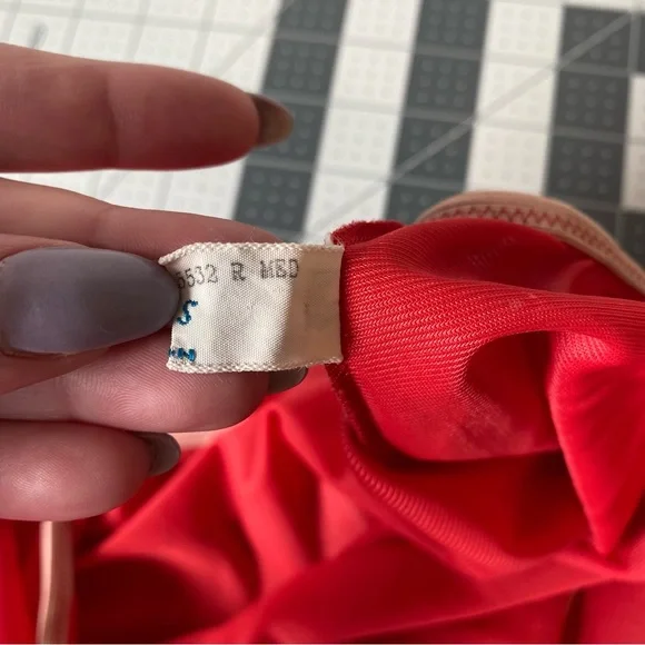 Vintage Red Petticoat w/ black embroidery Halloween costume square dance - Picture 5 of 7